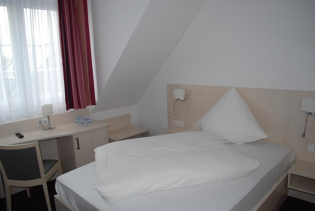 Hotel Lohmann Munster  Room photo